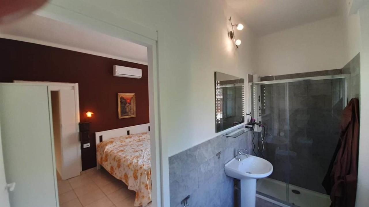 Bed and Breakfast Vialetto V. Pastro 10 à Milan Extérieur photo
